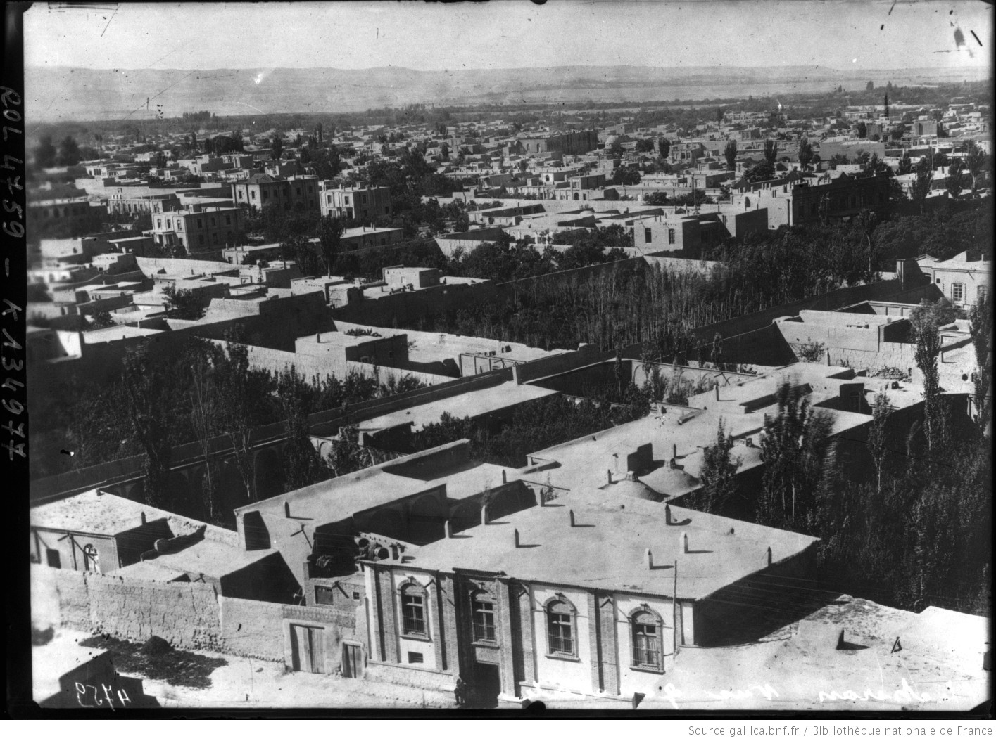 Vue générale de Téhéran en 1909.